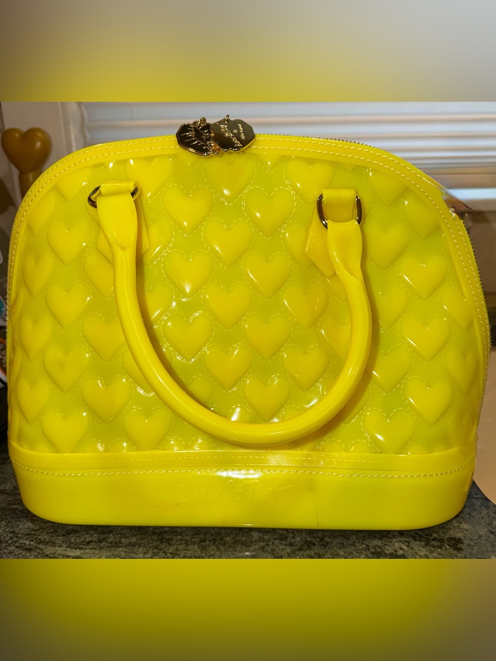 Betsey Johnson bright yellow puffy heart PVC Jelly plastic purse💛⭐️🌼